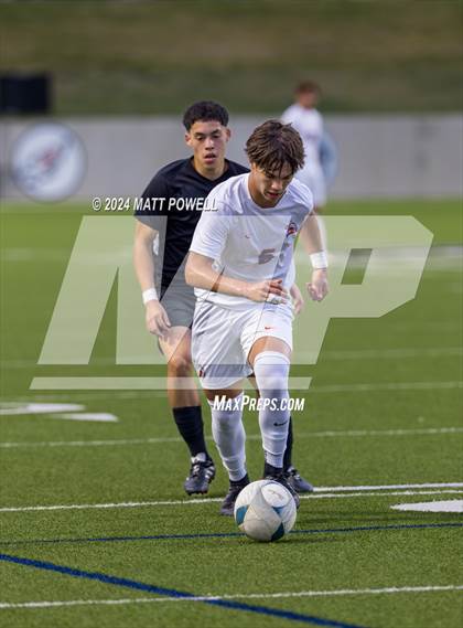 Thumbnail 2 in Seven Lakes vs. Jordan photogallery.