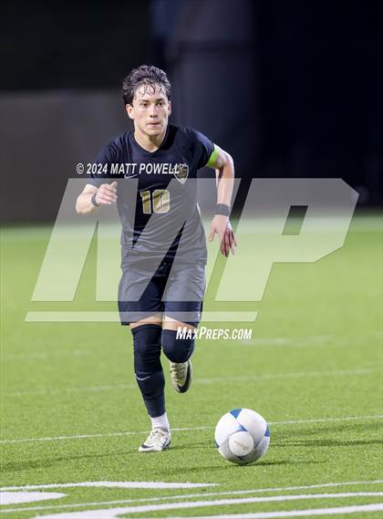 Thumbnail 2 in Seven Lakes vs. Jordan photogallery.