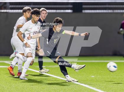 Thumbnail 2 in Seven Lakes vs. Jordan photogallery.