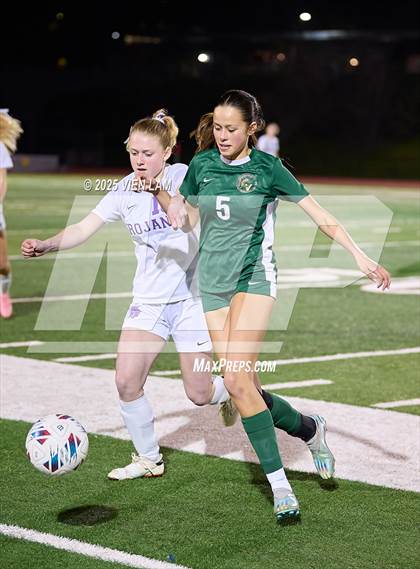 Thumbnail 2 in Petaluma vs. Castro Valley (CIF NCS Division 3 Semifinals) photogallery.