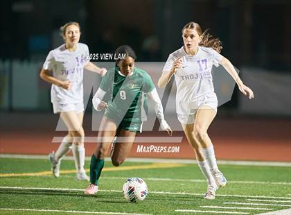 Thumbnail 1 in Petaluma vs. Castro Valley (CIF NCS Division 3 Semifinals) photogallery.