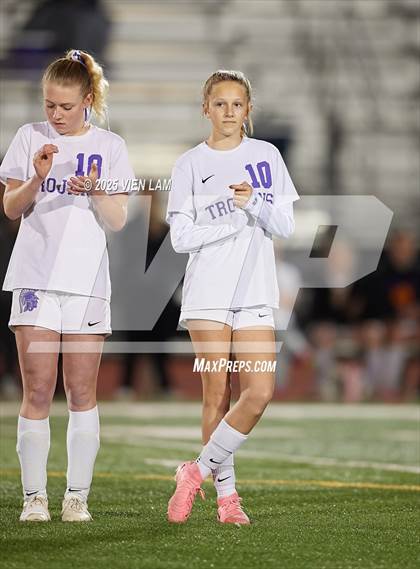 Thumbnail 1 in Petaluma vs. Castro Valley (CIF NCS Division 3 Semifinals) photogallery.