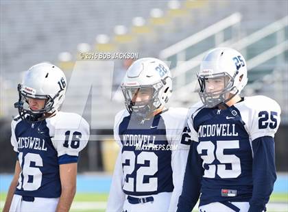 Thumbnail 2 in McDowell vs Hollidaysburg photogallery.