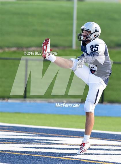 Thumbnail 3 in McDowell vs Hollidaysburg photogallery.