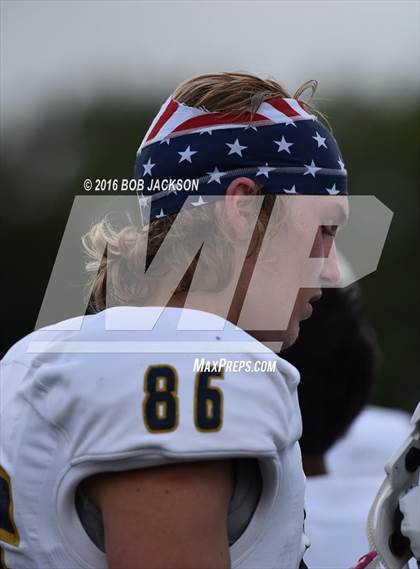 Thumbnail 1 in McDowell vs Hollidaysburg photogallery.
