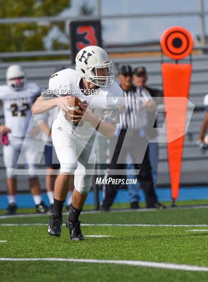Thumbnail 3 in McDowell vs Hollidaysburg photogallery.