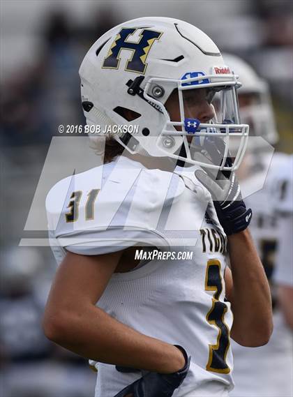 Thumbnail 3 in McDowell vs Hollidaysburg photogallery.