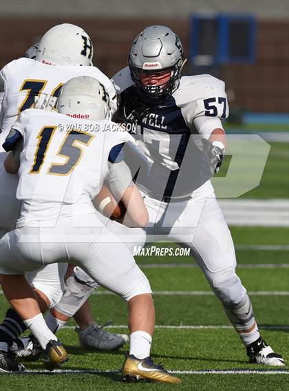 Thumbnail 2 in McDowell vs Hollidaysburg photogallery.