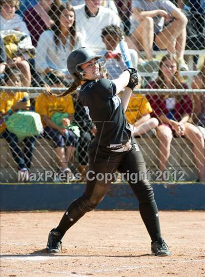 Thumbnail 1 in Buena @ Dos Pueblos photogallery.
