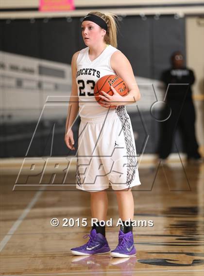 Thumbnail 1 in Pius X @ Lincoln Northeast photogallery.