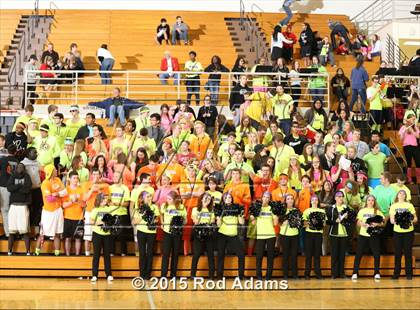 Thumbnail 2 in Pius X @ Lincoln Northeast photogallery.