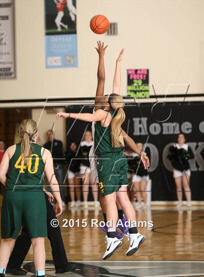 Thumbnail 3 in Pius X @ Lincoln Northeast photogallery.