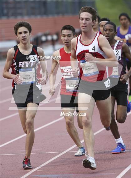 Thumbnail 3 in 50th Annual Loucks Games (Men's Section 1 Mile) photogallery.