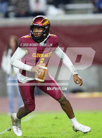 Thumbnail 2 in Clovis North @ Clovis West photogallery.