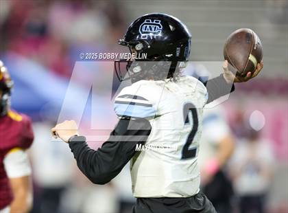 Thumbnail 2 in Clovis North @ Clovis West photogallery.