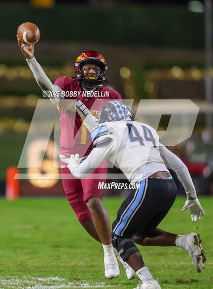 Thumbnail 1 in Clovis North @ Clovis West photogallery.