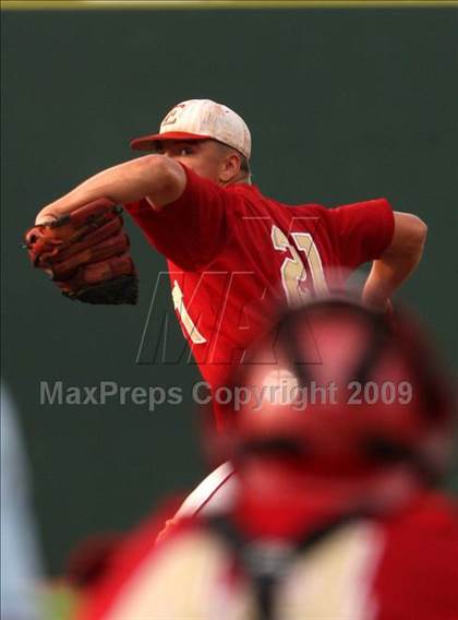 Thumbnail 1 in Owensboro vs Bullitt East (Ky. State Semifinals) photogallery.