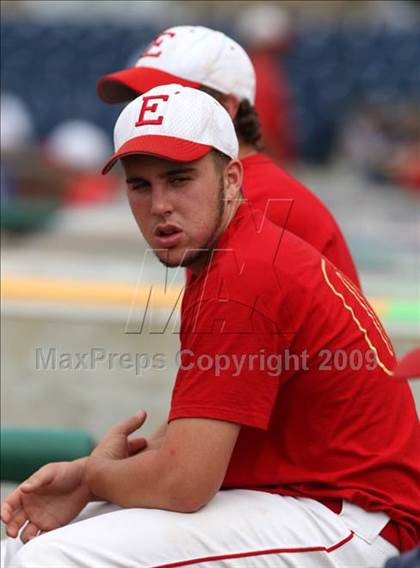 Thumbnail 1 in Owensboro vs Bullitt East (Ky. State Semifinals) photogallery.