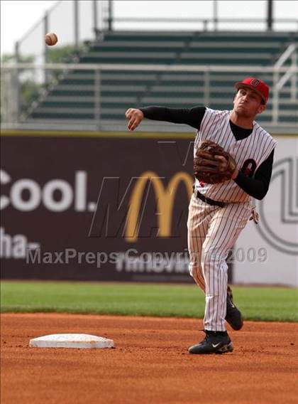 Thumbnail 1 in Owensboro vs Bullitt East (Ky. State Semifinals) photogallery.