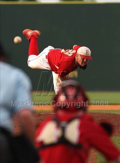 Thumbnail 3 in Owensboro vs Bullitt East (Ky. State Semifinals) photogallery.