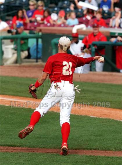 Thumbnail 3 in Owensboro vs Bullitt East (Ky. State Semifinals) photogallery.