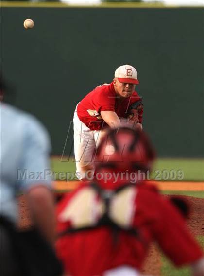 Thumbnail 2 in Owensboro vs Bullitt East (Ky. State Semifinals) photogallery.