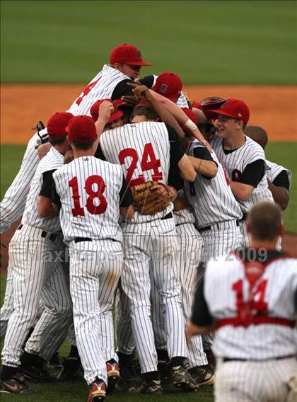 Thumbnail 3 in Owensboro vs Bullitt East (Ky. State Semifinals) photogallery.