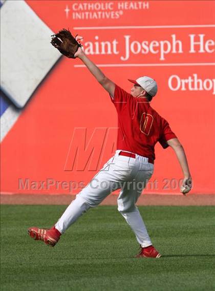 Thumbnail 1 in Owensboro vs Bullitt East (Ky. State Semifinals) photogallery.