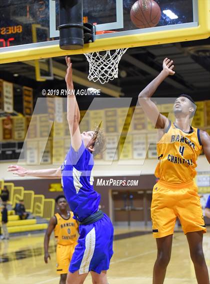 Thumbnail 3 in Santa Margarita vs. Rancho Christian photogallery.
