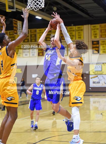 Thumbnail 1 in Santa Margarita vs. Rancho Christian photogallery.