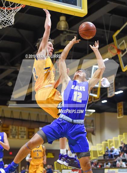 Thumbnail 2 in Santa Margarita vs. Rancho Christian photogallery.