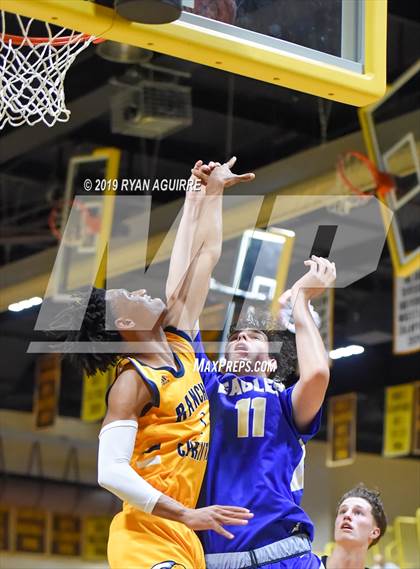 Thumbnail 2 in Santa Margarita vs. Rancho Christian photogallery.