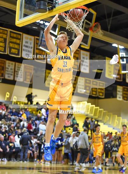 Thumbnail 2 in Santa Margarita vs. Rancho Christian photogallery.