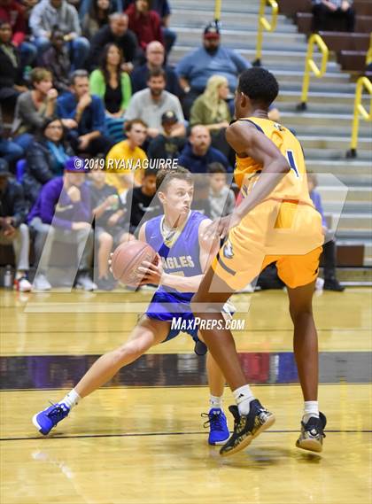Thumbnail 1 in Santa Margarita vs. Rancho Christian photogallery.