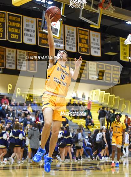 Thumbnail 2 in Santa Margarita vs. Rancho Christian photogallery.