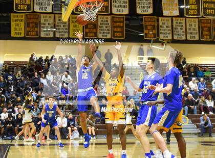 Thumbnail 2 in Santa Margarita vs. Rancho Christian photogallery.
