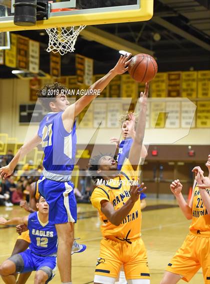 Thumbnail 2 in Santa Margarita vs. Rancho Christian photogallery.