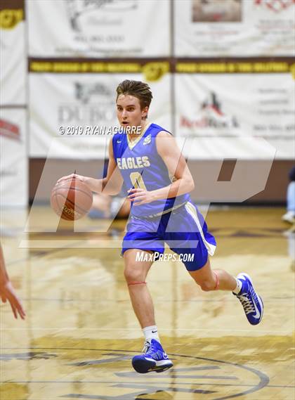 Thumbnail 1 in Santa Margarita vs. Rancho Christian photogallery.