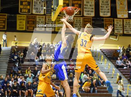 Thumbnail 3 in Santa Margarita vs. Rancho Christian photogallery.