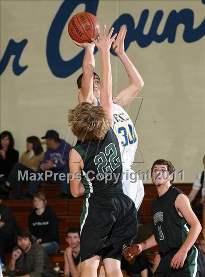 Thumbnail 3 in Biggs vs. Pierce (Pierce Tournament) photogallery.