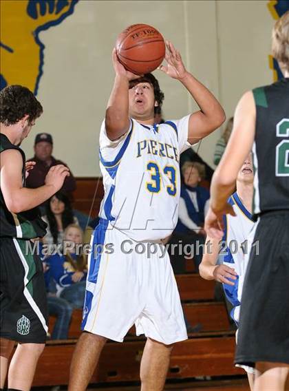 Thumbnail 3 in Biggs vs. Pierce (Pierce Tournament) photogallery.
