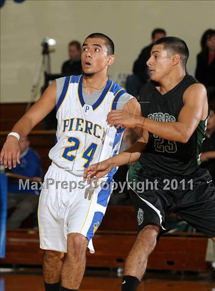 Thumbnail 2 in Biggs vs. Pierce (Pierce Tournament) photogallery.