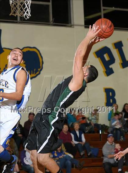Thumbnail 3 in Biggs vs. Pierce (Pierce Tournament) photogallery.