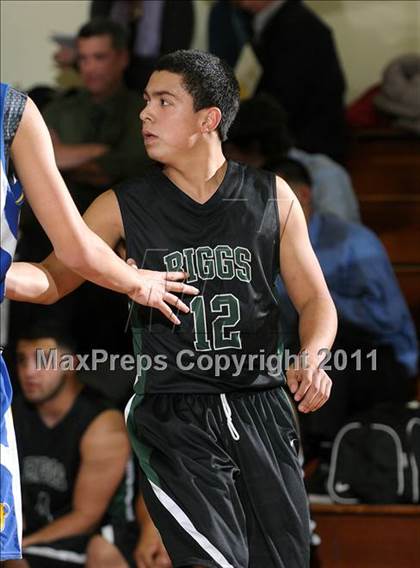 Thumbnail 1 in Biggs vs. Pierce (Pierce Tournament) photogallery.