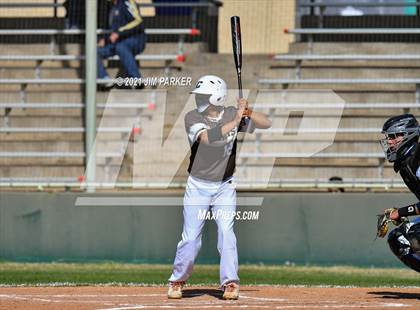 Thumbnail 1 in Akins vs. Crockett (AISD Tournament) photogallery.