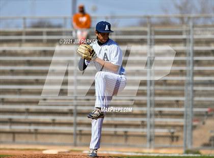 Thumbnail 2 in Akins vs. Crockett (AISD Tournament) photogallery.