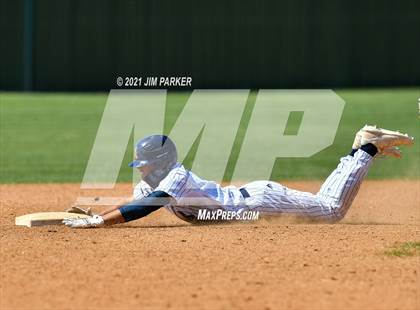 Thumbnail 1 in Akins vs. Crockett (AISD Tournament) photogallery.