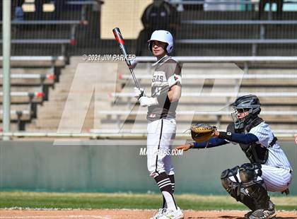 Thumbnail 3 in Akins vs. Crockett (AISD Tournament) photogallery.