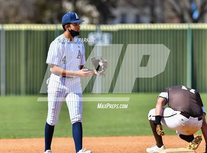 Thumbnail 1 in Akins vs. Crockett (AISD Tournament) photogallery.
