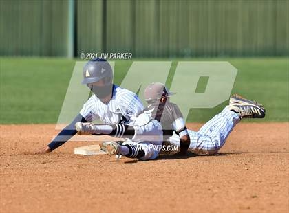 Thumbnail 1 in Akins vs. Crockett (AISD Tournament) photogallery.